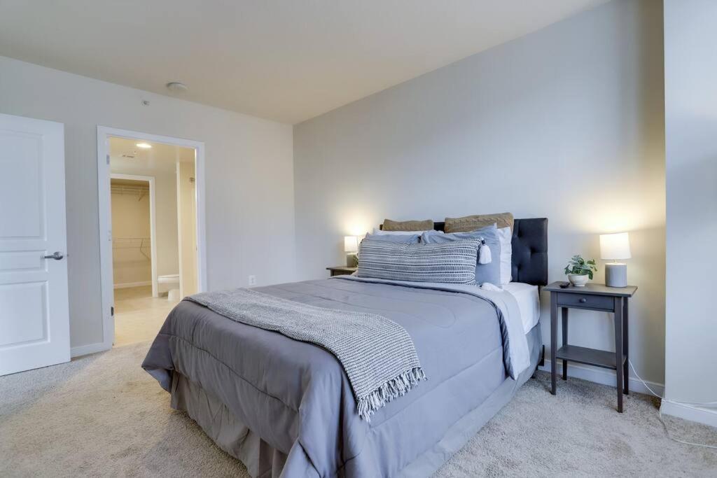 Fantastic 2 Bedroom Condo At Pentagon City Арлингтон Экстерьер фото