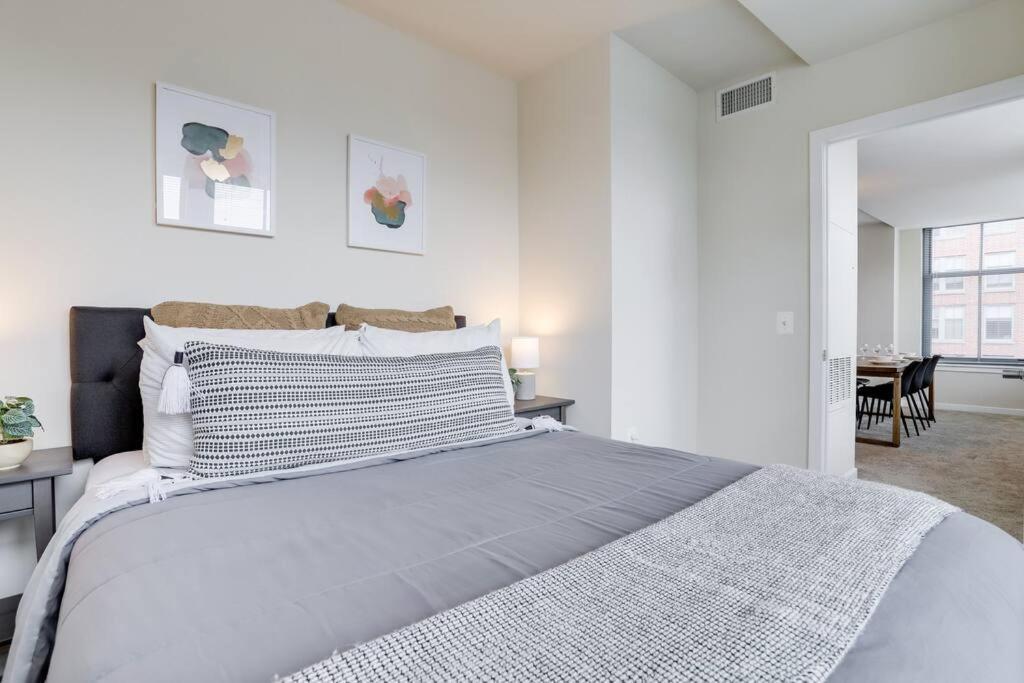 Fantastic 2 Bedroom Condo At Pentagon City Арлингтон Экстерьер фото